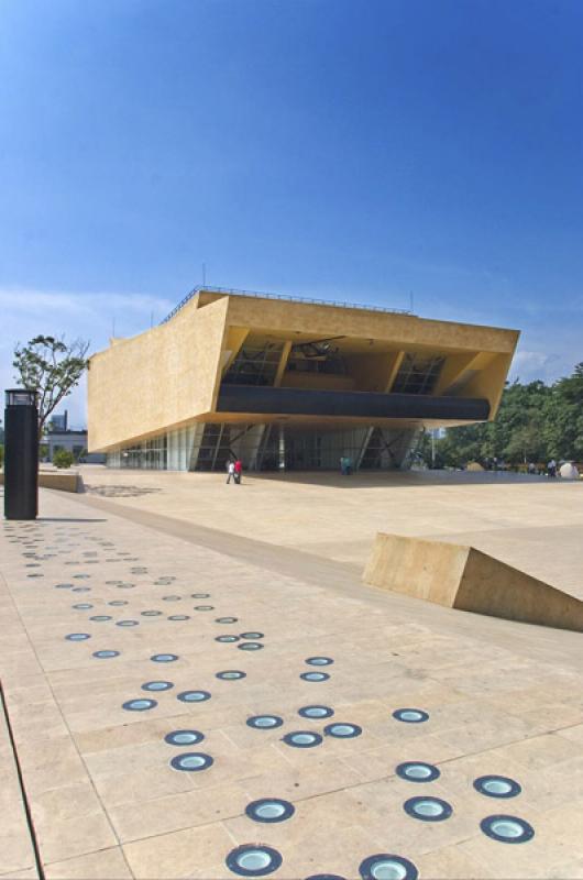 Heliostato, Parque de Los Deseos, Medellin, Antioq...