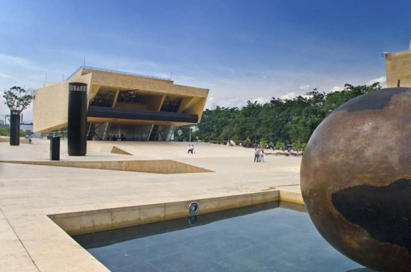 Heliostato, Parque de Los Deseos, Medellin, Antioq...