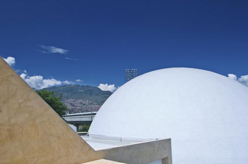 Planetario de Medellin Jesus Emilio Ramirez, Parqu...