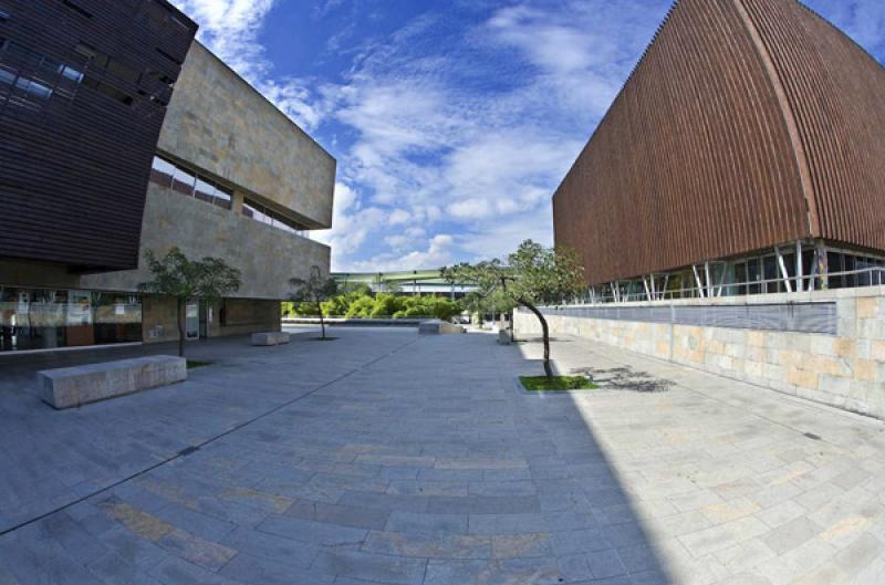 Caja de Madera, Plaza Mayor, Medellin, Antioquia, ...