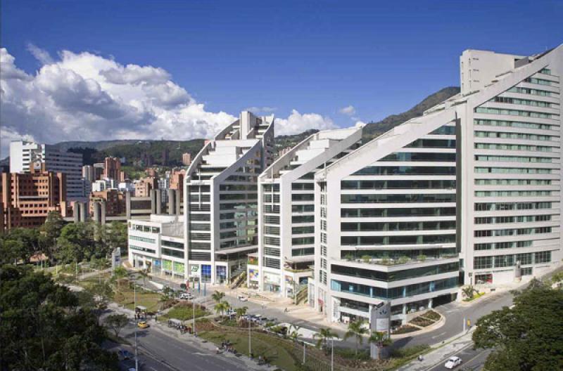 San Fernando Plaza, El Poblado, Medellin, Antioqui...