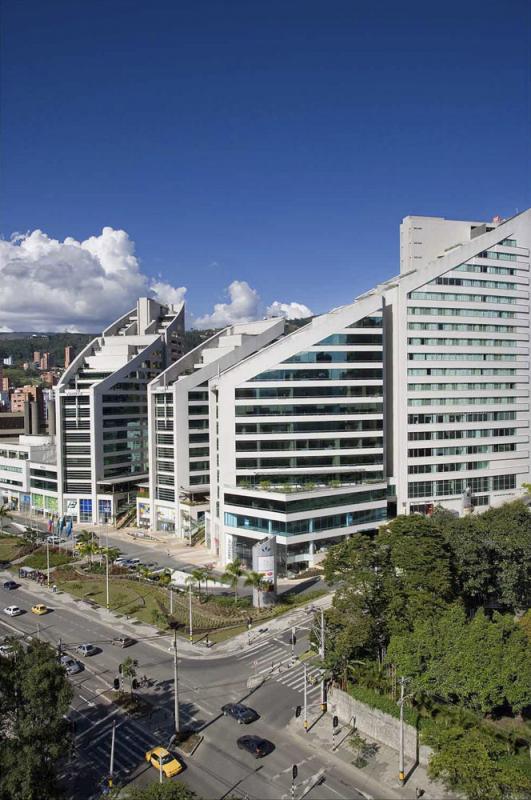 San Fernando Plaza, El Poblado, Medellin, Antioqui...