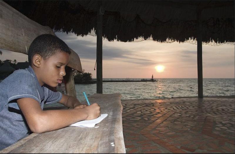 NiÃ±o Estudiando, Santa Cruz del Islote, Golfo d...