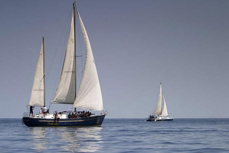 Velero en el Archipielago San Bernardo, Golfo de M...