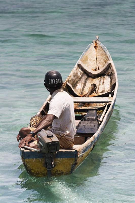 Pescador de Santa Cruz del Islote, Golfo de Morros...