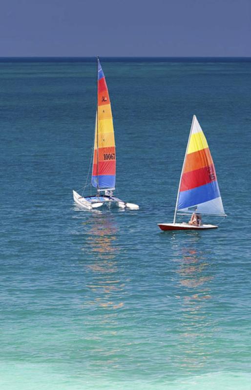 Deportes Acuaticos, Isla Mucura, Golfo de Morrosqu...