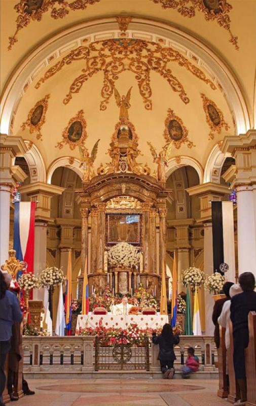 Basilica de la Virgen de Chiquinquira, Boyaca, Tun...