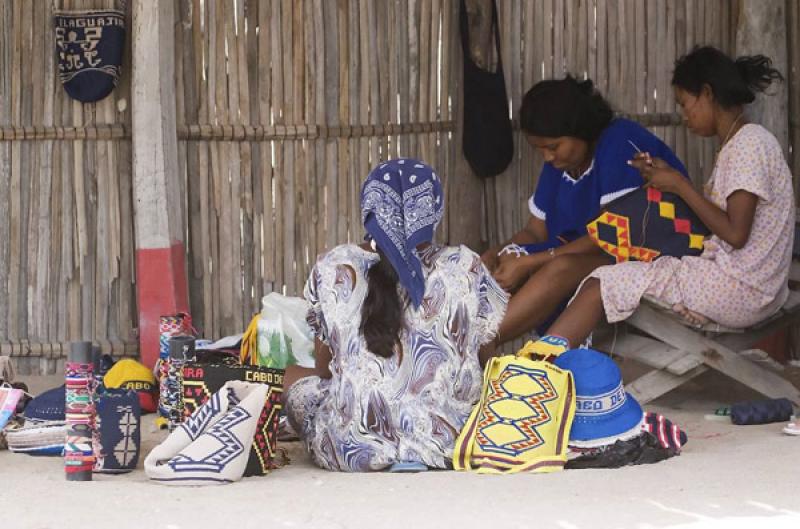 Indigenas Wayuu, Cabo de la Vela, Peninsula de la ...