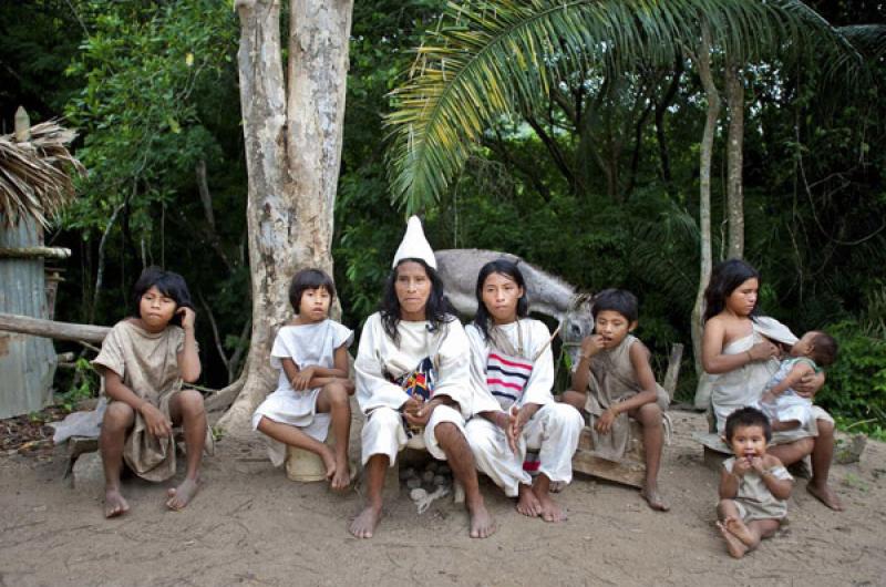 Indigenas Kogi, Parque Nacional Natural Tayrona, S...