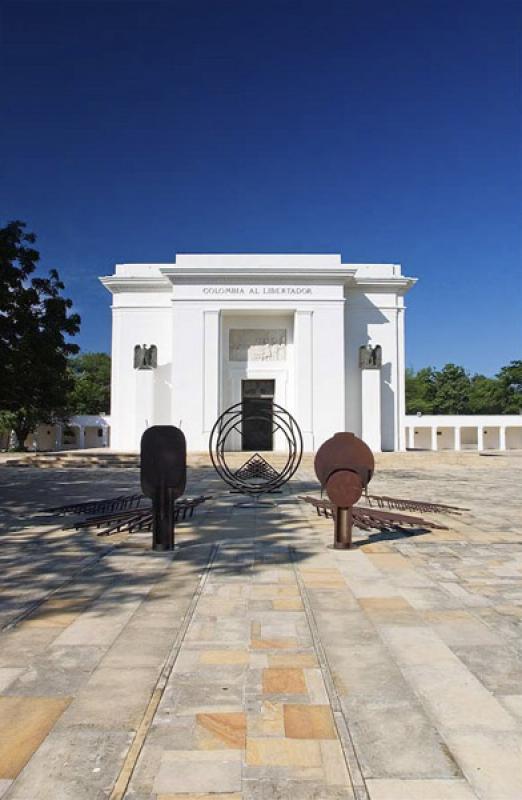 Altar de la Patria, Quinta de San Pedro Alejandrin...