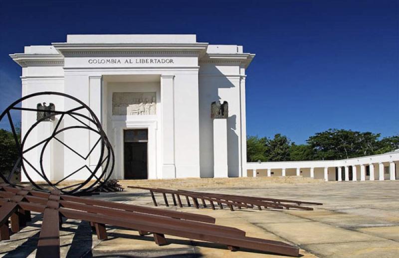 Altar de la Patria, Quinta de San Pedro Alejandrin...