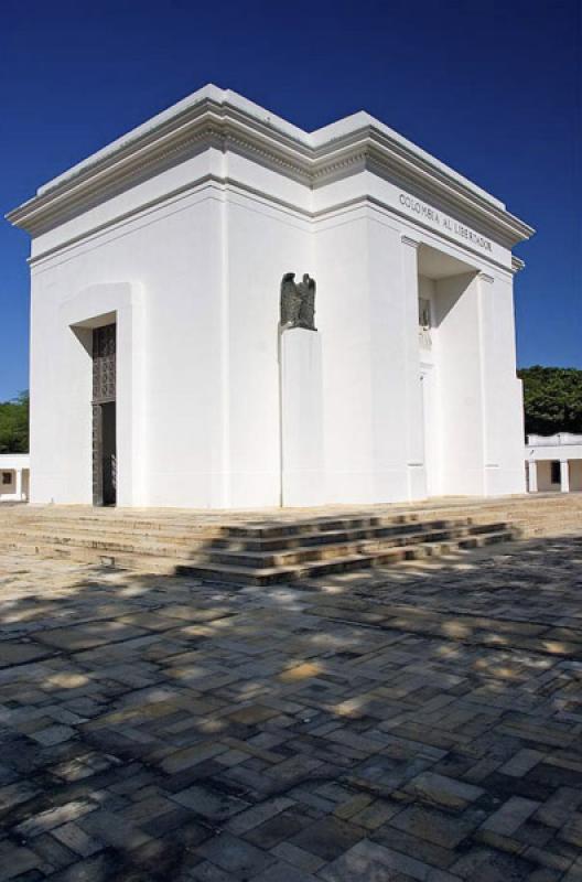 Altar de la Patria, Quinta de San Pedro Alejandrin...