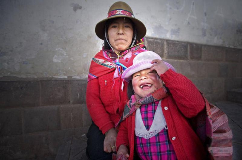 Madre con su Hija, Cuzco, Cusco, Peru, Lima, Sur A...