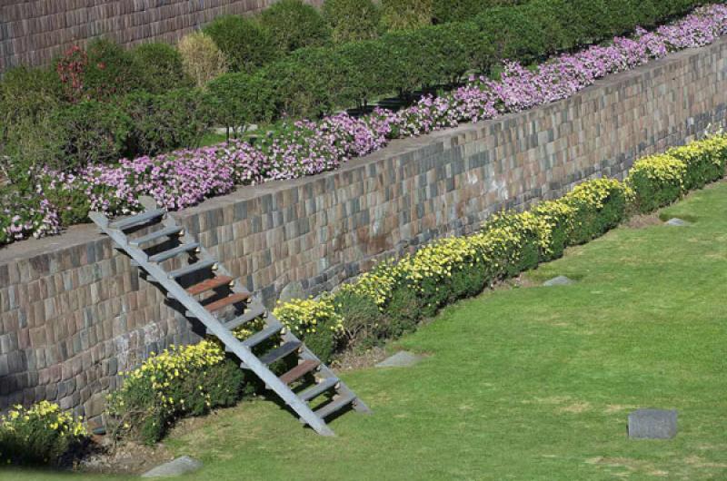 Jardin del Convento de Santo Domingo, Cuzco, Cusco...