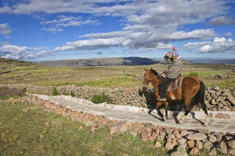 Indigena Aimara, Puno, Peru, Lima, Sur America