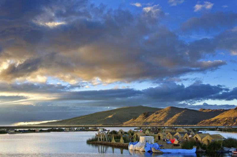 Lago Titicaca, Puno, Peru, Lima, Sur America