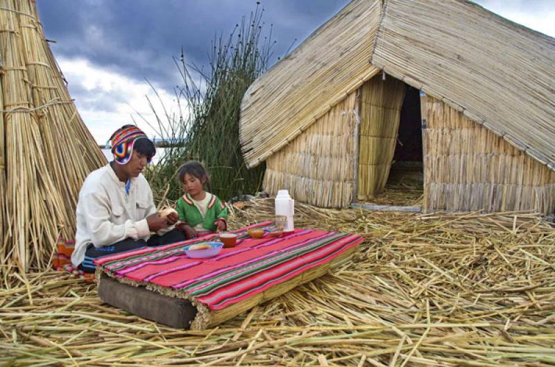 Padre con su Hija, Puno, Peru, Lima, Sur America