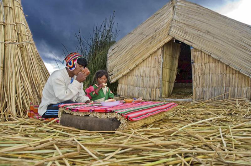 Padre con su Hija, Puno, Peru, Lima, Sur America