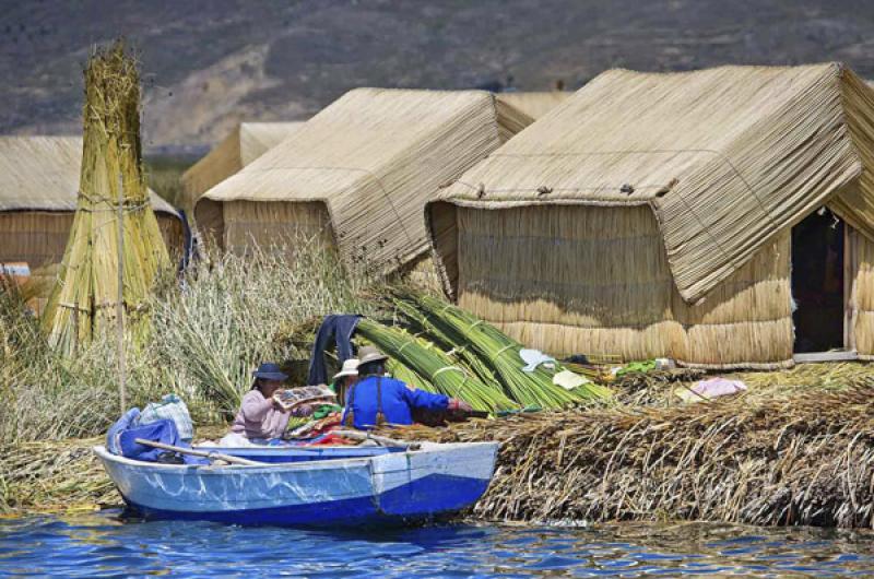 Isla de los Uros, Puno, Peru, Lima, Sur America