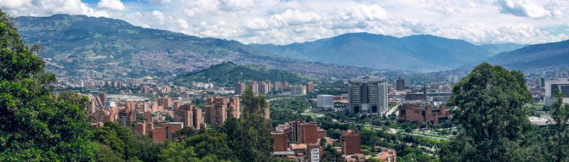 Panoramica norte de la ciudad de Medellin, Antioqu...