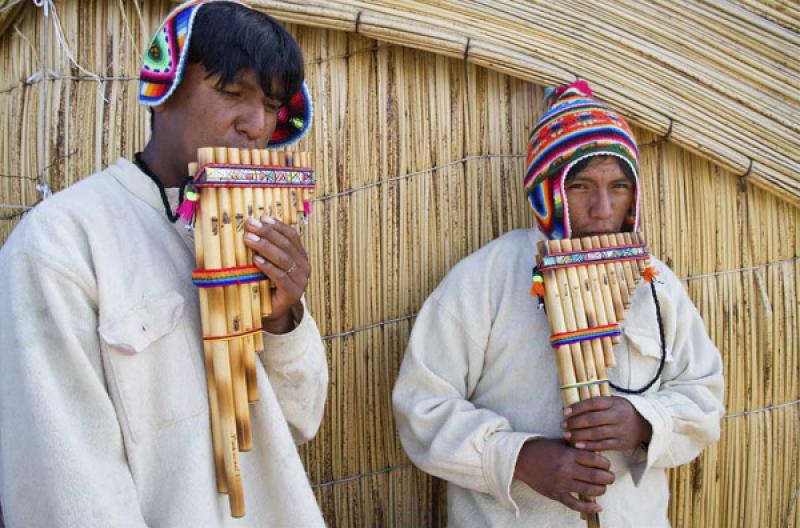 Indigenas Aimara, Puno, Peru, Lima, Sur America