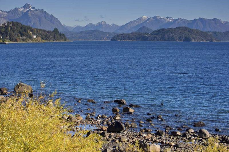 Lago Nahuel Huapi, Bariloche, Rio Negro, Patagonia...