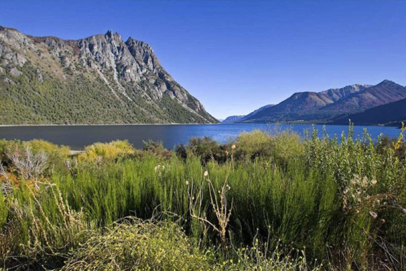 Lago Nahuel Huapi, Bariloche, Rio Negro, Patagonia...