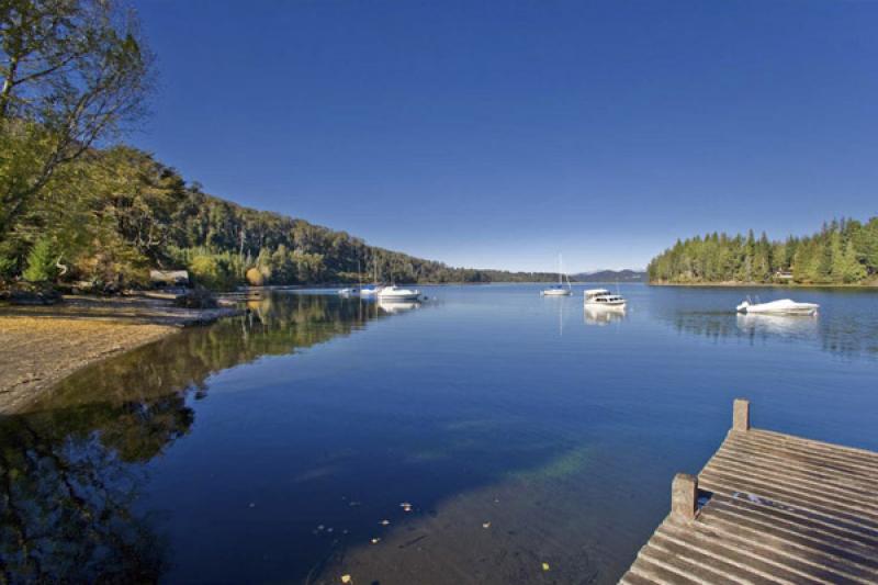 Lago Nahuel Huapi, Bariloche, Rio Negro, Patagonia...