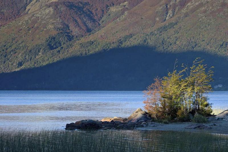 Lago Nahuel Huapi, Bariloche, Rio Negro, Patagonia...