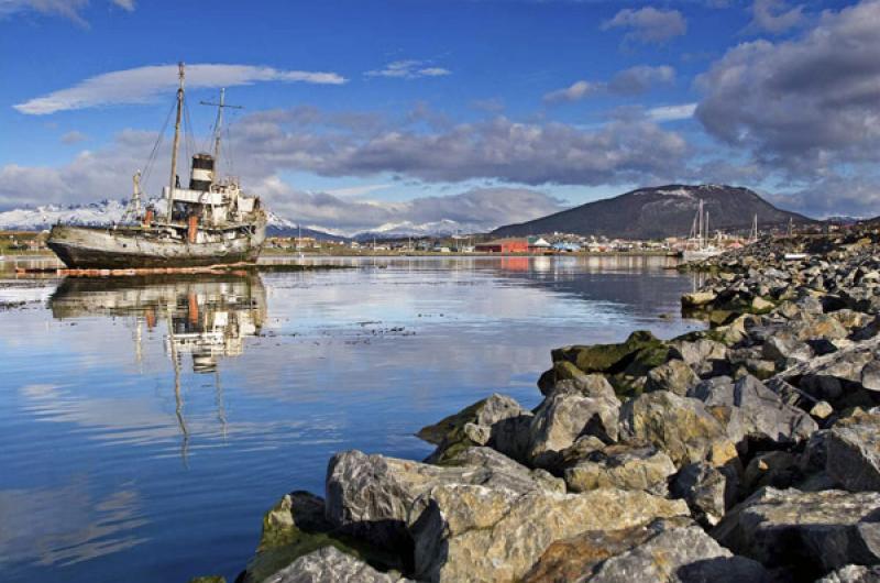 Canal Beagle, Ushuaia, Tierra del Fuego, Patagonia...