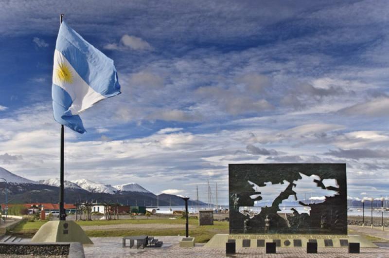 Monumento Conmemorativo de la Guerra de Malvinas, ...