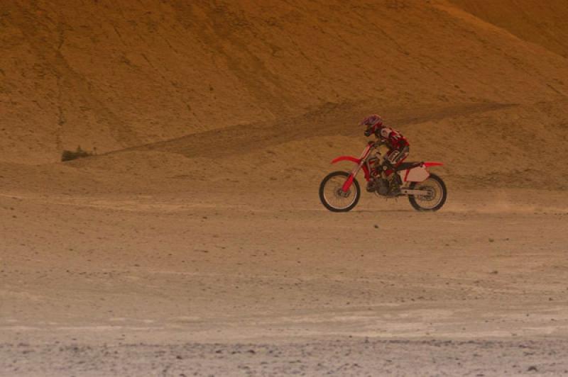 Motocross al Atardecer, Peninsula Valdes, Patagoni...