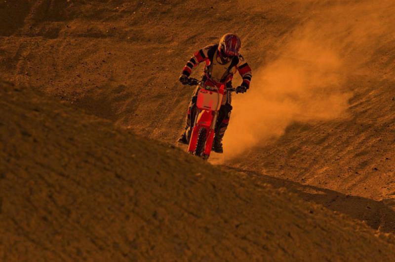 Motocross al Atardecer, Peninsula Valdes, Patagoni...