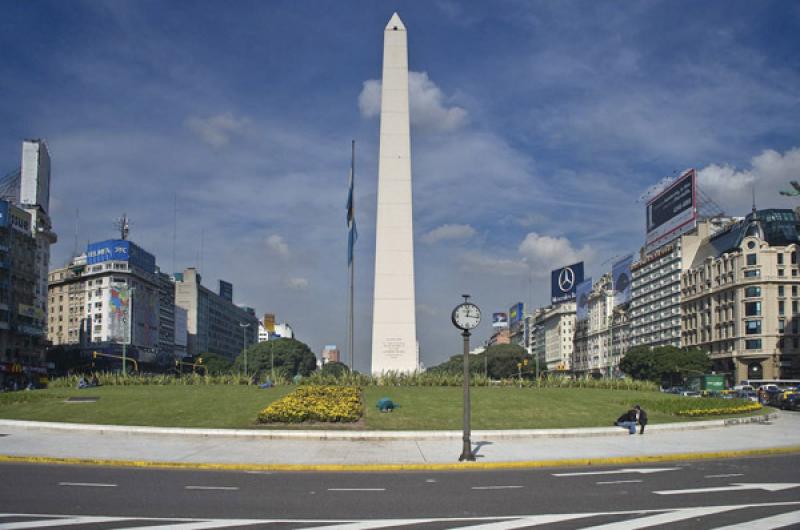 Obelisco de Buenos Aires, Buenos Aires, Argentina,...