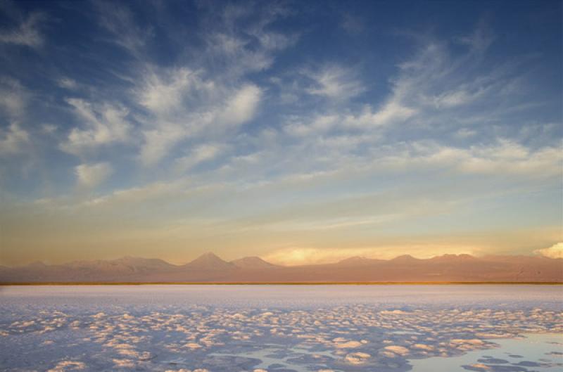 Laguna Tebenquiche, San Pedro de Atacama, Antofaga...