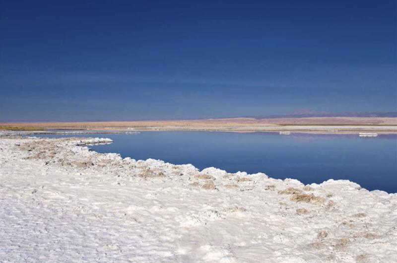 Laguna Tebenquiche, San Pedro de Atacama, Antofaga...