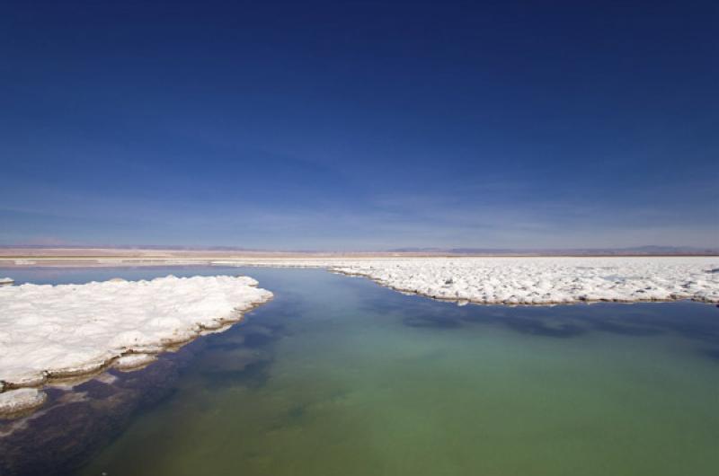 Laguna Tebenquiche, San Pedro de Atacama, Antofaga...