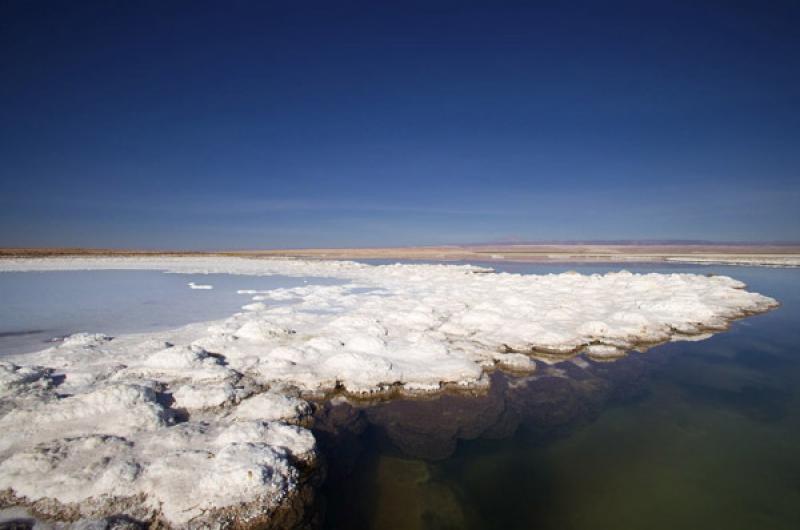 Laguna Tebenquiche, San Pedro de Atacama, Antofaga...