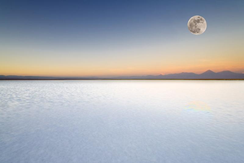 Laguna Tebenquiche, San Pedro de Atacama, Antofaga...