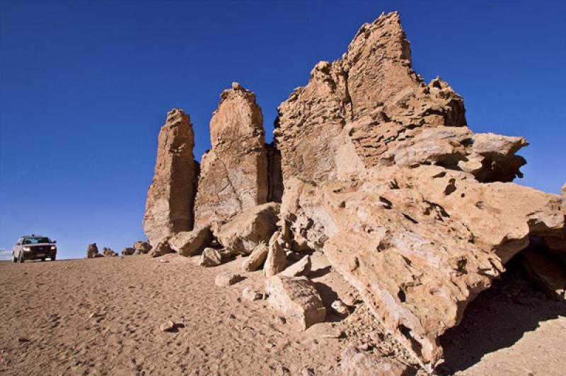 Monjes de la Pacana, San Pedro de Atacama, Antofag...