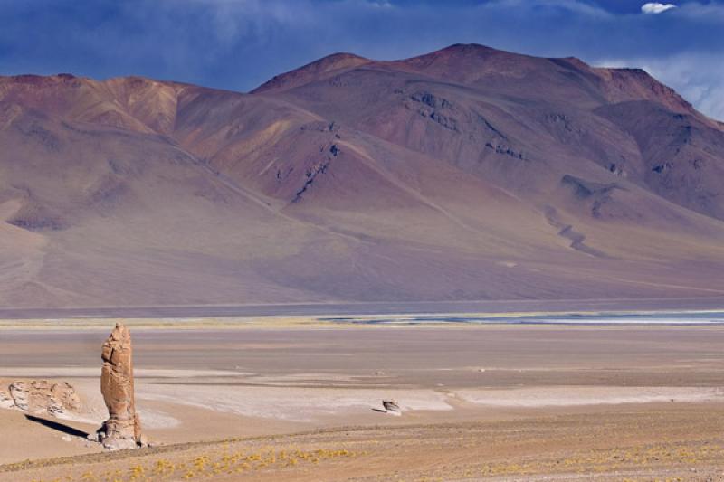 Monjes de la Pacana, San Pedro de Atacama, Antofag...