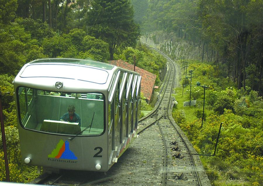 Funicular en el Cerro Monserrate en Bogota, Cundin...