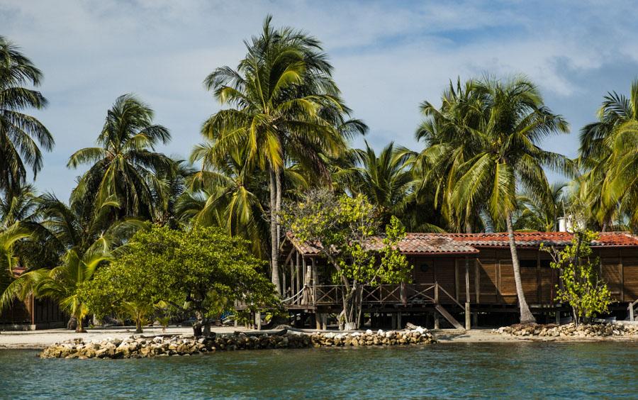 Casa al borde del Mar Cordoba, Colombia