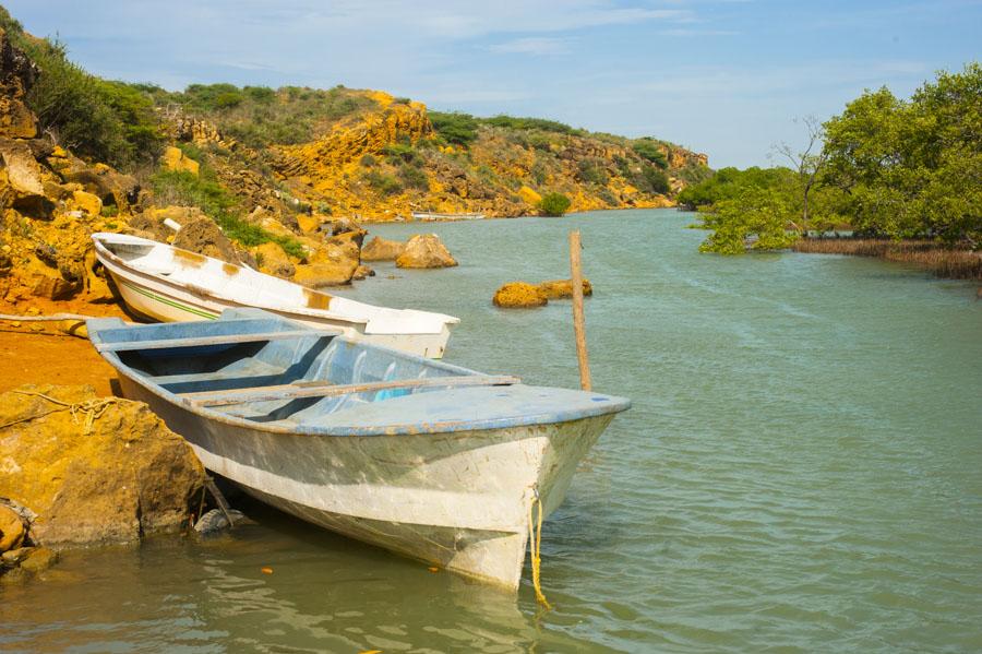 Chalupa en Punta Gallinas, Peninsula de la Guajira...