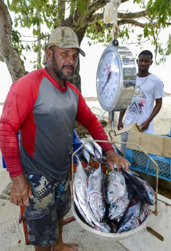 Pescador en Isla de San Andres, Archipielago de Sa...