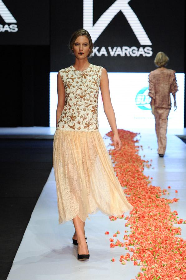 Pasarela Kika Vargas, Circulo de la Moda Bogota, M...