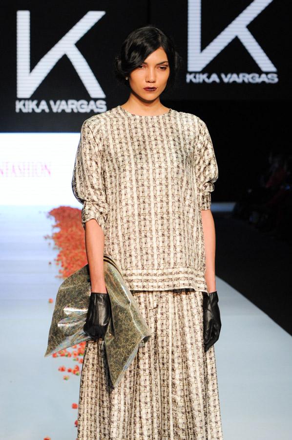 Pasarela Kika Vargas, Circulo de la Moda Bogota, M...