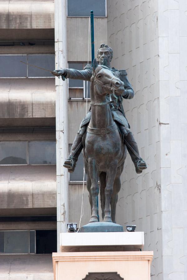 Monumento a Simon Bolivar, Barranquilla, Atlantico...