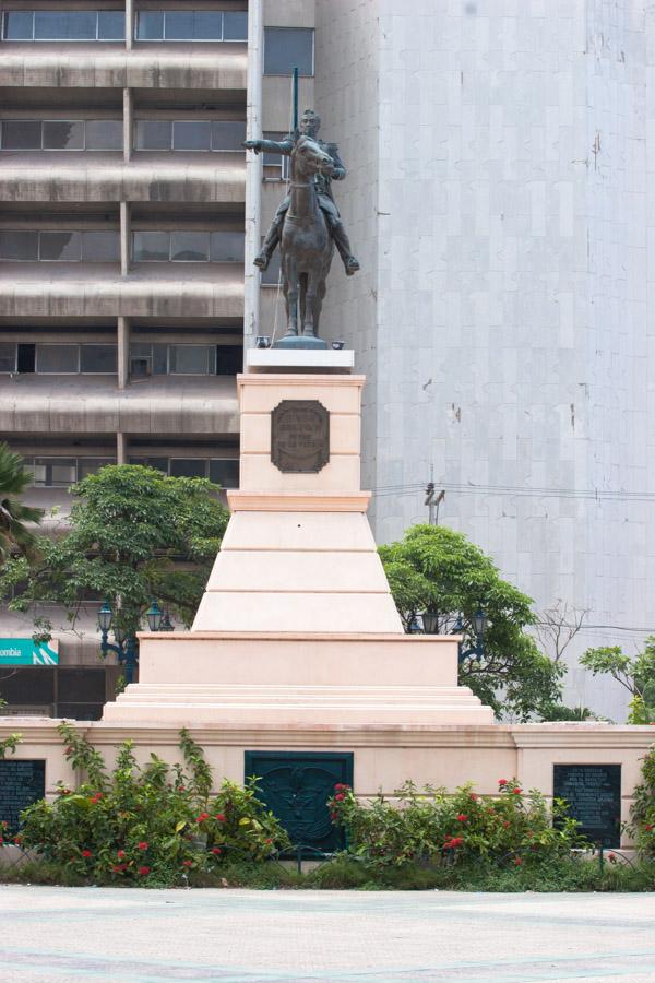 Monumento a Simon Bolivar, Barranquilla, Atlantico...