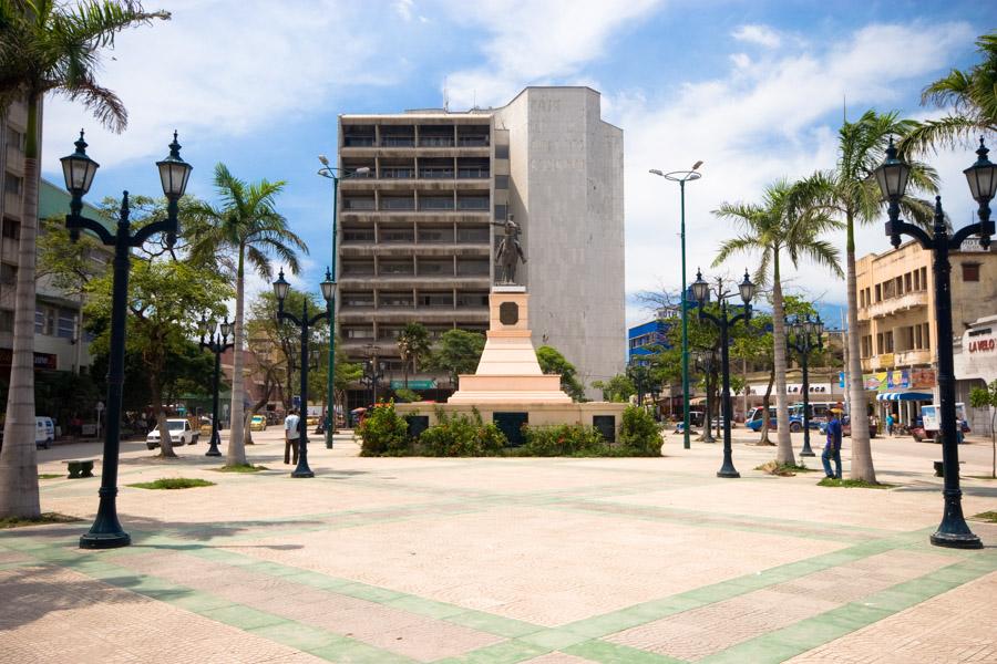 Monumento a Simon Bolivar, Barranquilla, Atlantico...